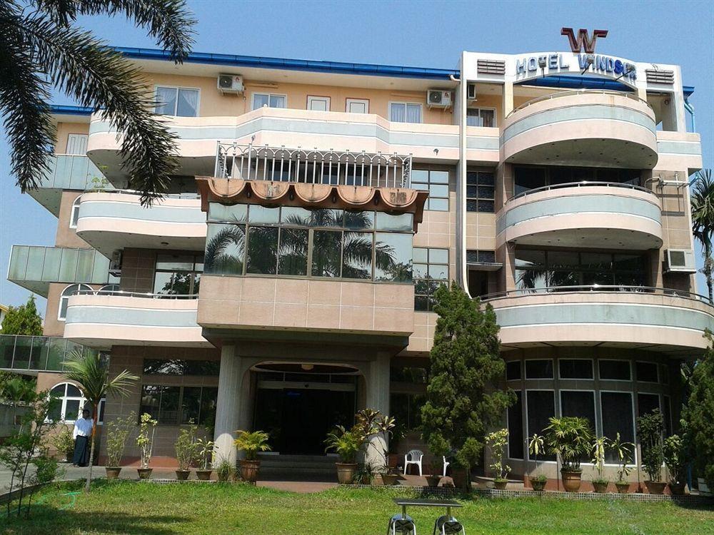 Hotel Windsor Yangon Exterior photo