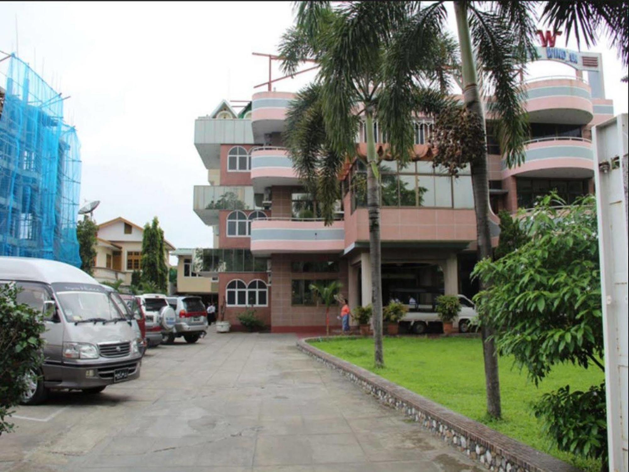 Hotel Windsor Yangon Exterior photo